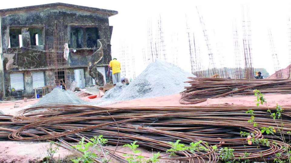 Halt construction of Rly. Guest House at Madikeri, demands M.C. Nanaiah
