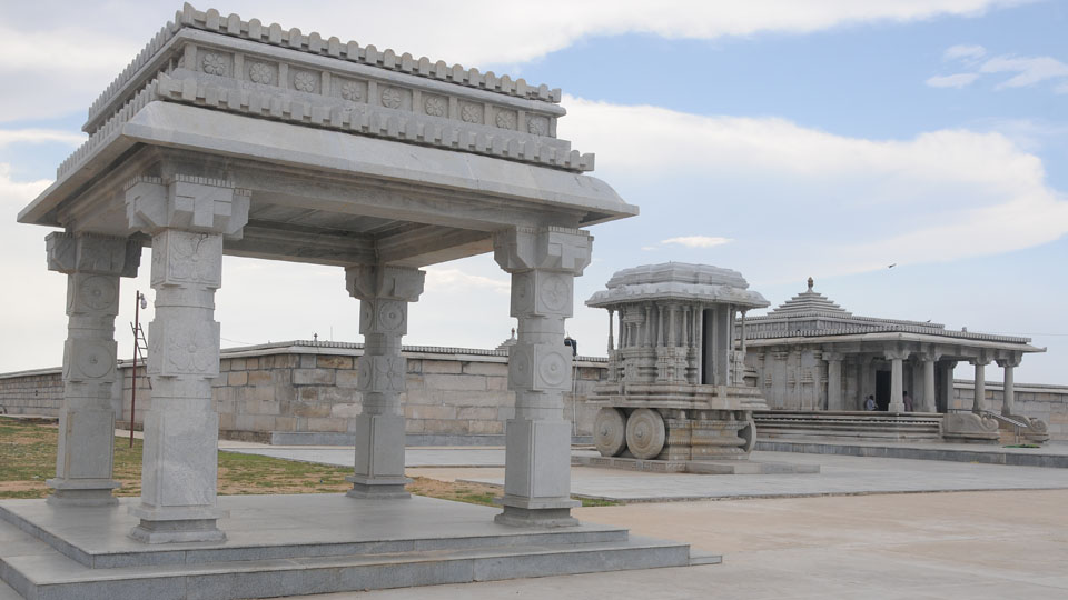 Kannambadi Venugopalaswamy Temple cries for attention
