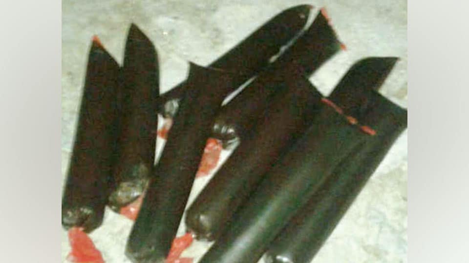Four persons with explosive materials arrested