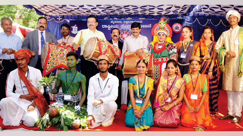 Colourful start to 4-day State-level Youth Fest