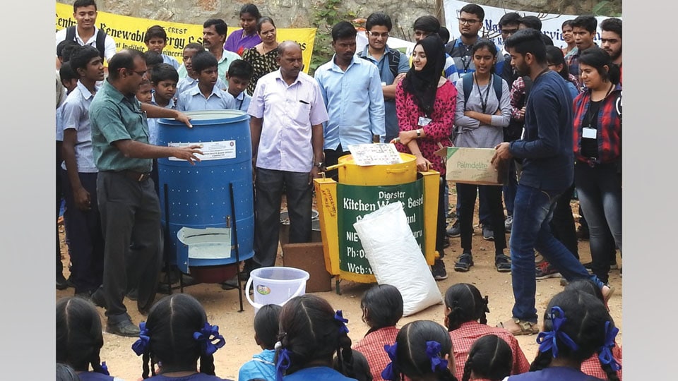 Demo on ‘waste management’ in school campus