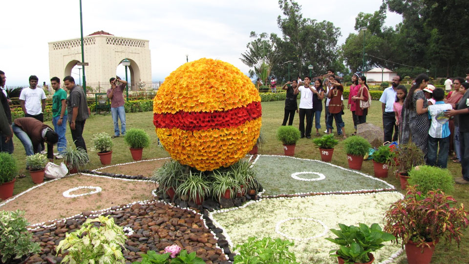 Flower Show at Raja Seat in Madikeri from Mar. 9