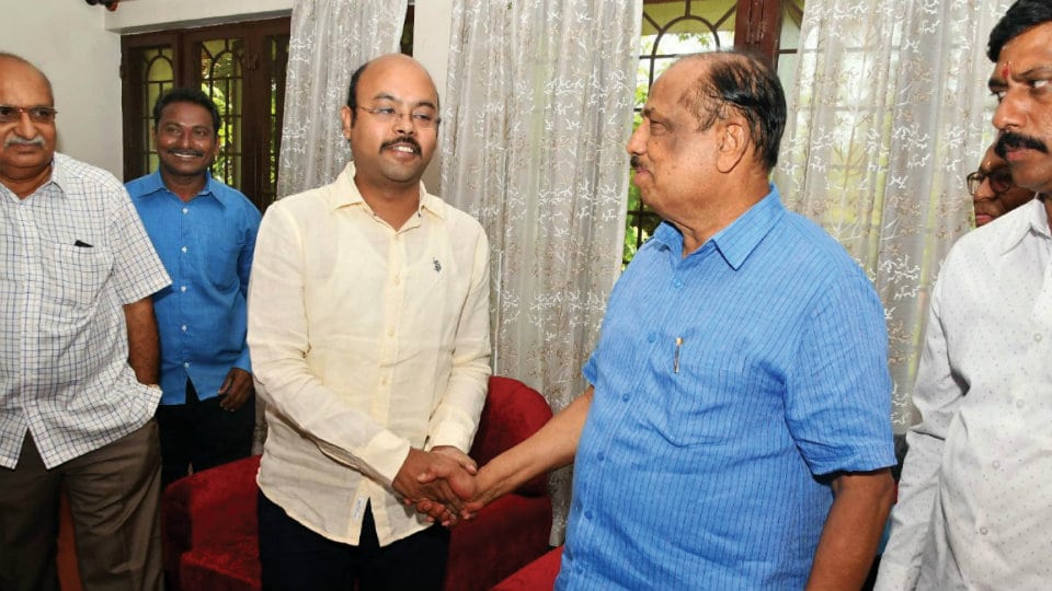 In the race for Varuna, after B.Y. Vijayendra: Dr. Yathindra calls on former IPS Officer L. Revanasiddaiah