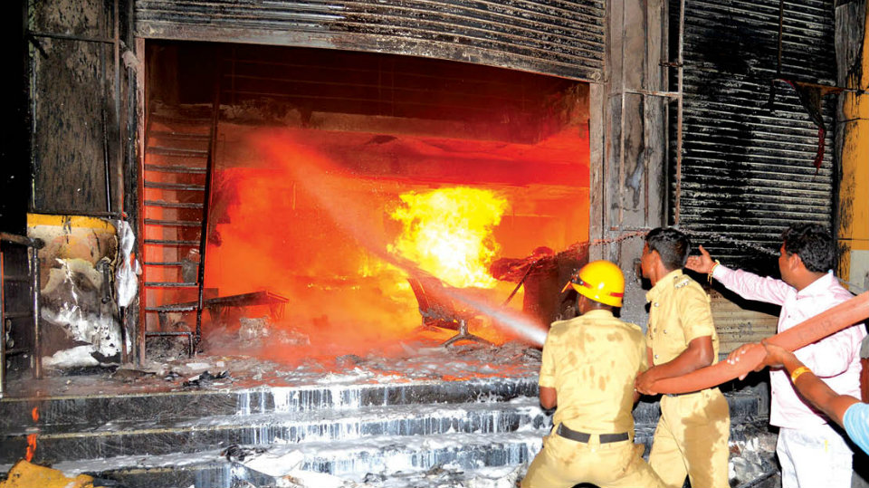 Paint shop gutted: Materials worth lakhs of rupees destroyed