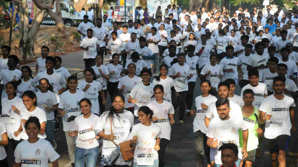 Students run in city for women empowerment