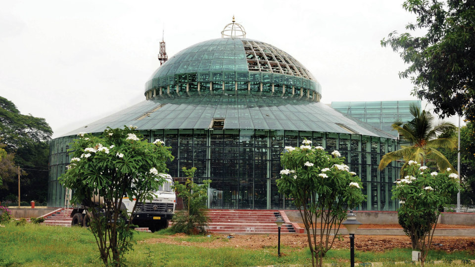Kuppanna Park Glass House to be ready for this Dasara