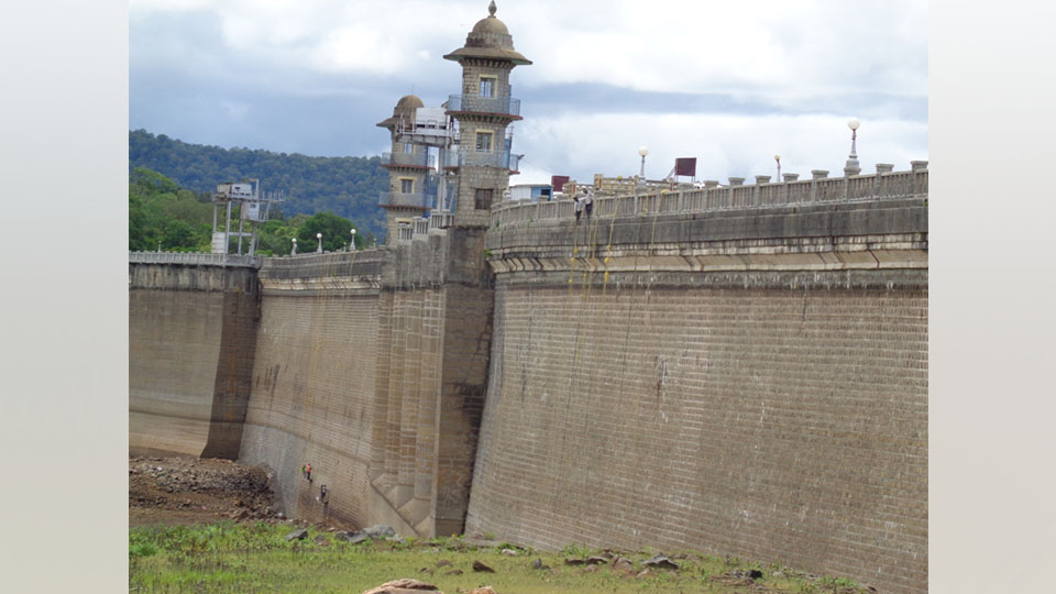 Harangi Dam repair works to be completed in a month