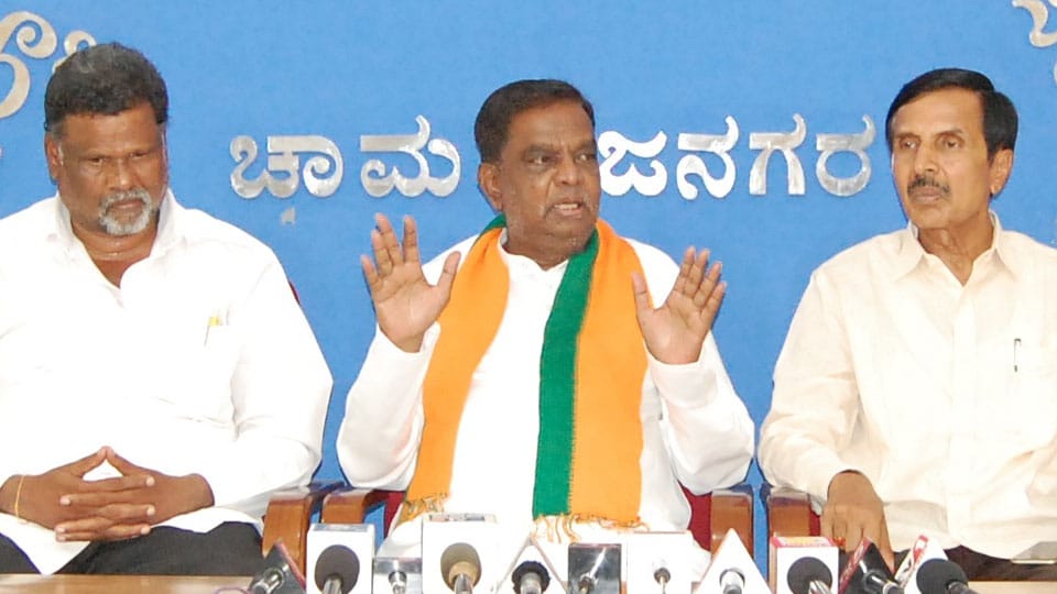 BJP is never for change of Constitution: Sreenivasa Prasad