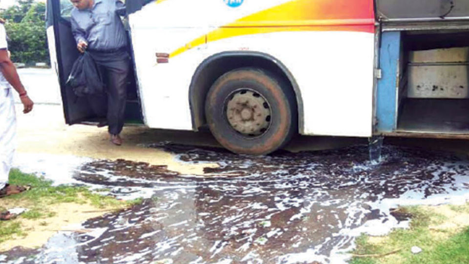 Fuel tank of city-bound KSRTC bus leaks