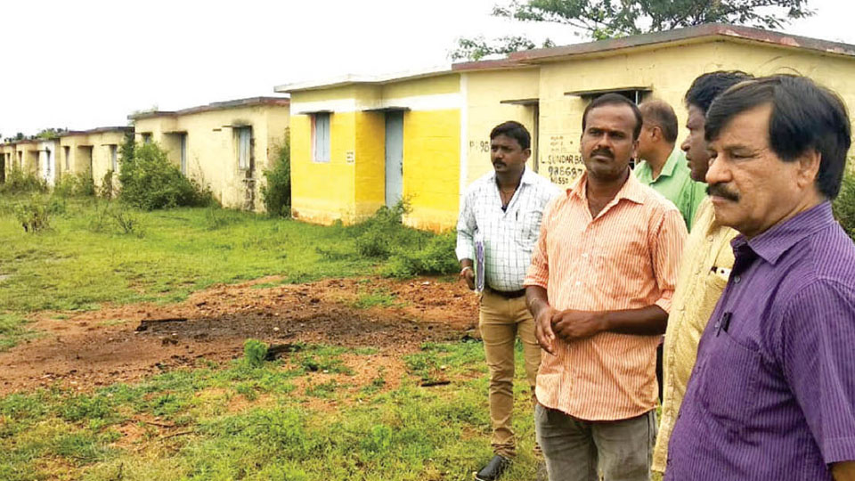 MLA S.A. Ramdas inspects Ashraya houses at Gorur