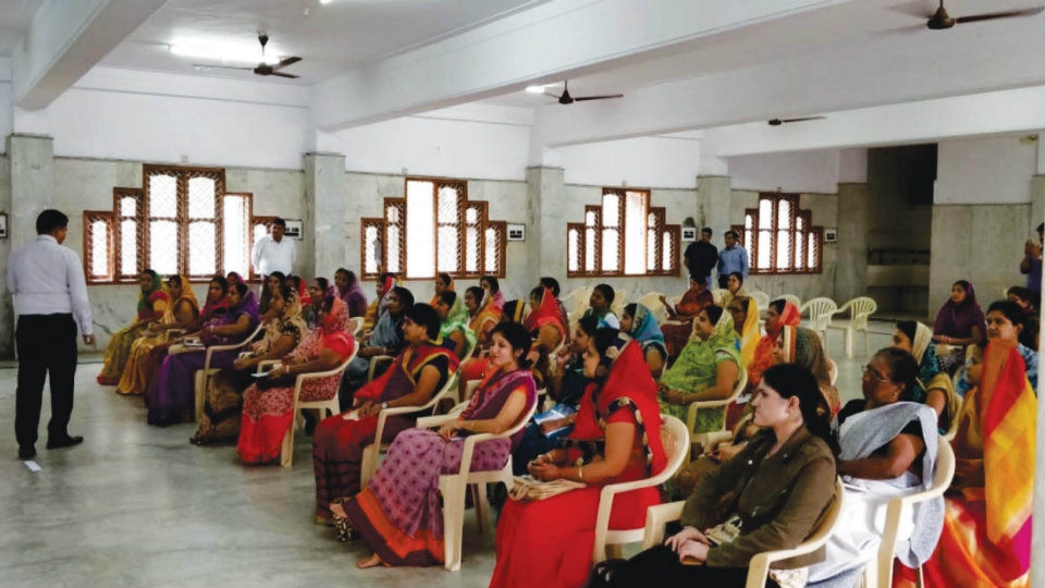 Sri Sthanakvasi Jain Yuvas conduct Effective Public Speaking Training