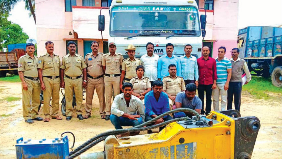 Two held for stealing spare parts of JCB machine