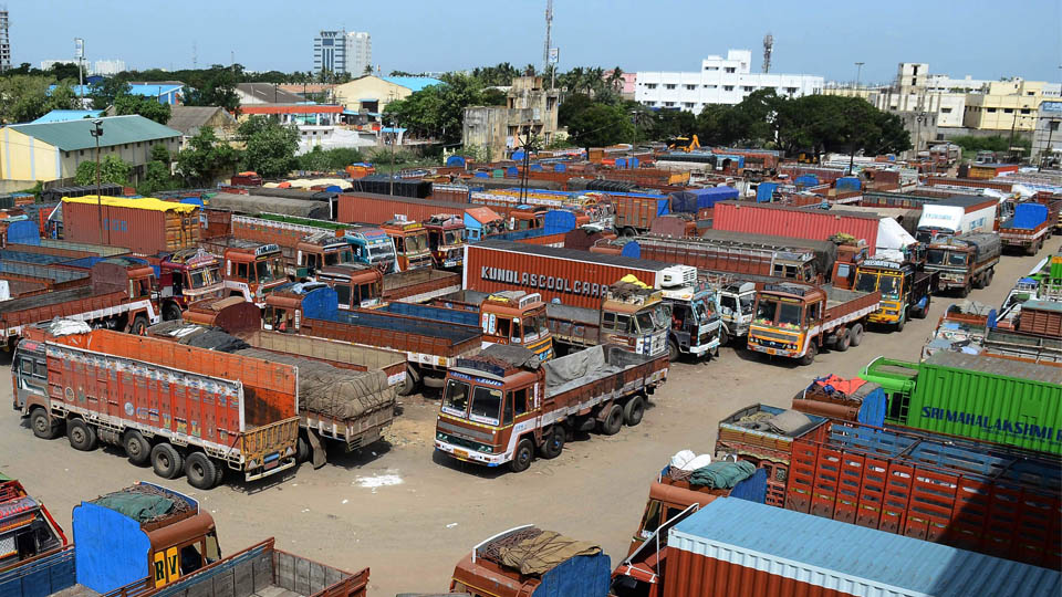 Stalemate continues as lorry strike enters 6th day
