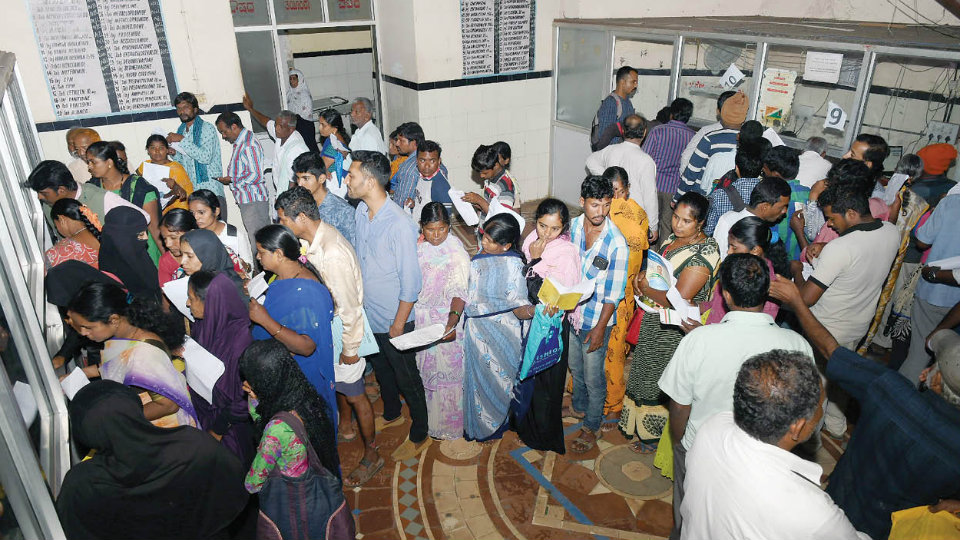 Nation-wide strike by private hospitals: Poor response at hospitals in city