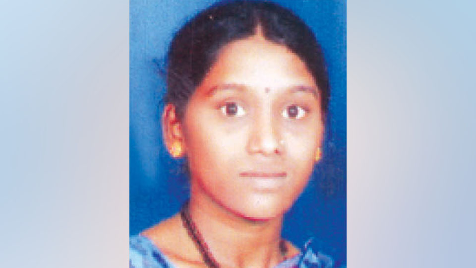 Woman goes missing from Hunsur