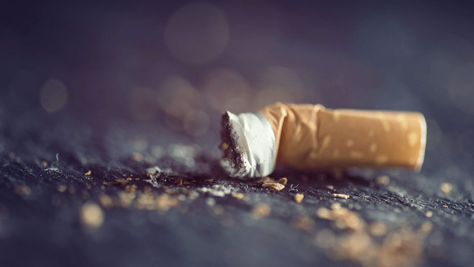 Cancer survivors demand ban on tobacco sales