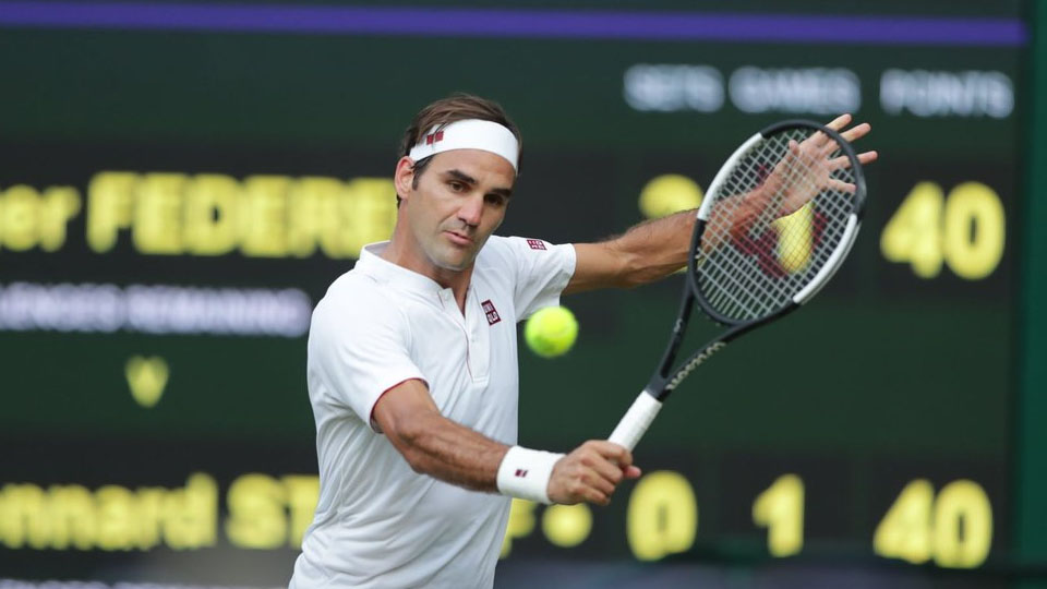 Wimbledon 2018: Federer marches on with another straight sets win