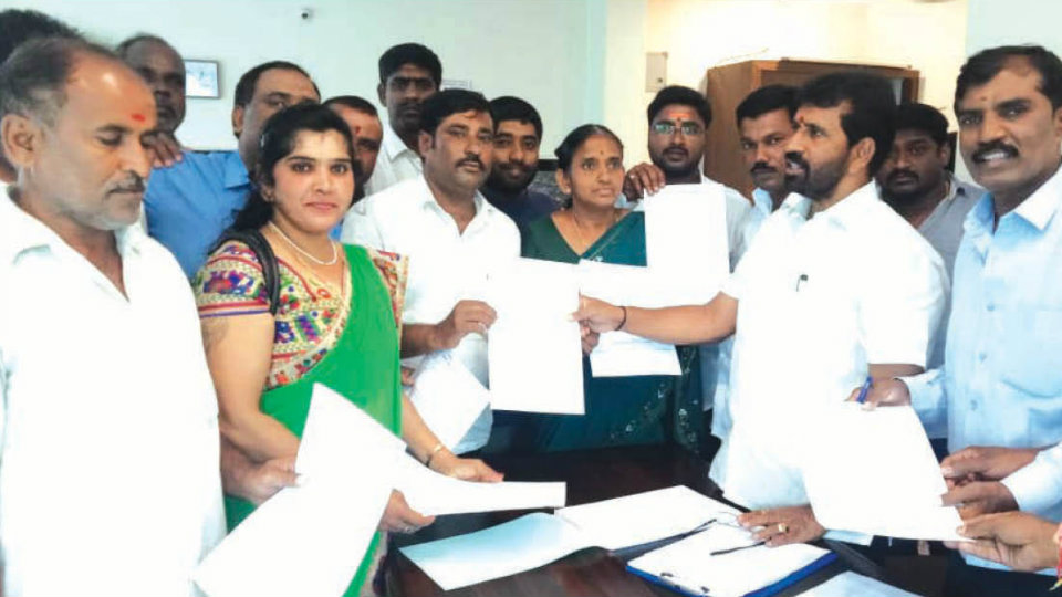 BJP receives 160 applications for 19 Wards in Chamaraja Assembly segment