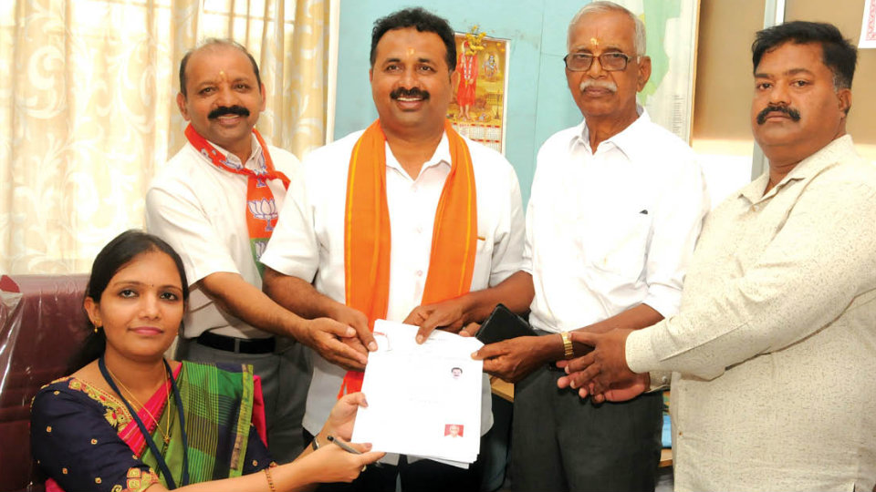 M.U. Subbaiah files nomination as BJP candidate from Ward 20