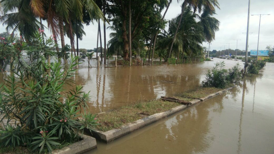 Ministers inspect flood-affected Nanjangud
