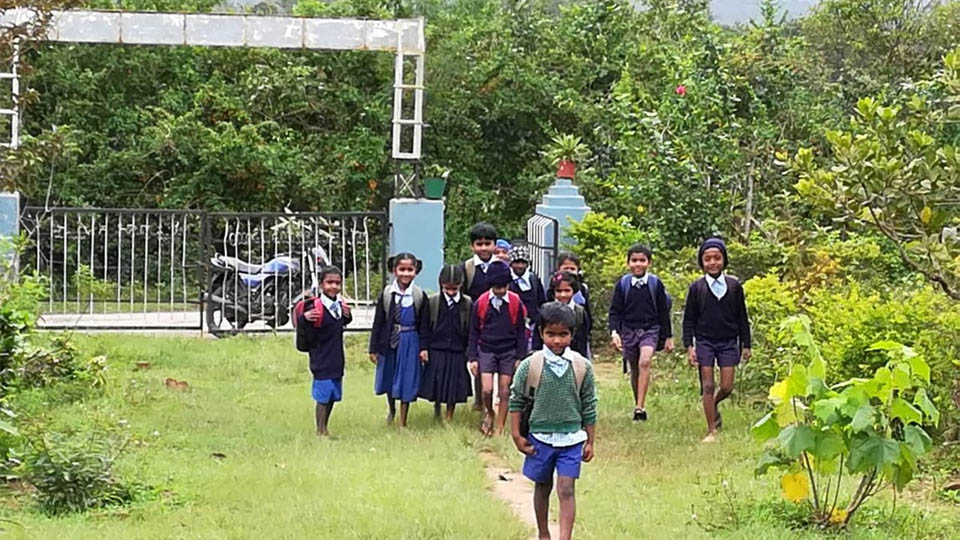 Free school admission to flood-affected students anywhere in State