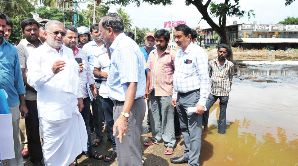 District Minister visits rain-hit areas in Hinkal