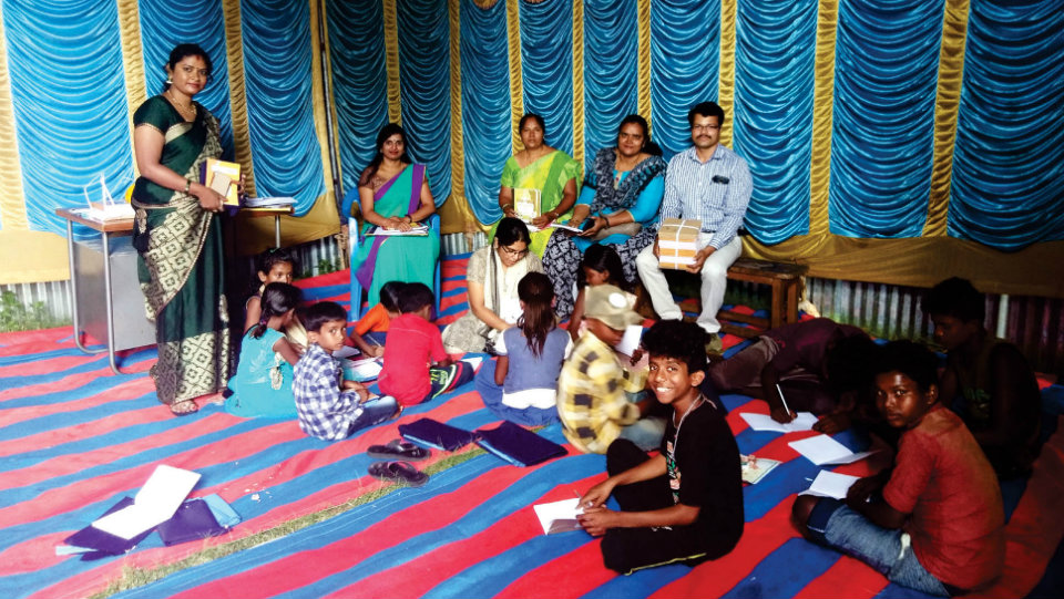 Tent School and Library for children of Mahouts and Kavadis at Palace