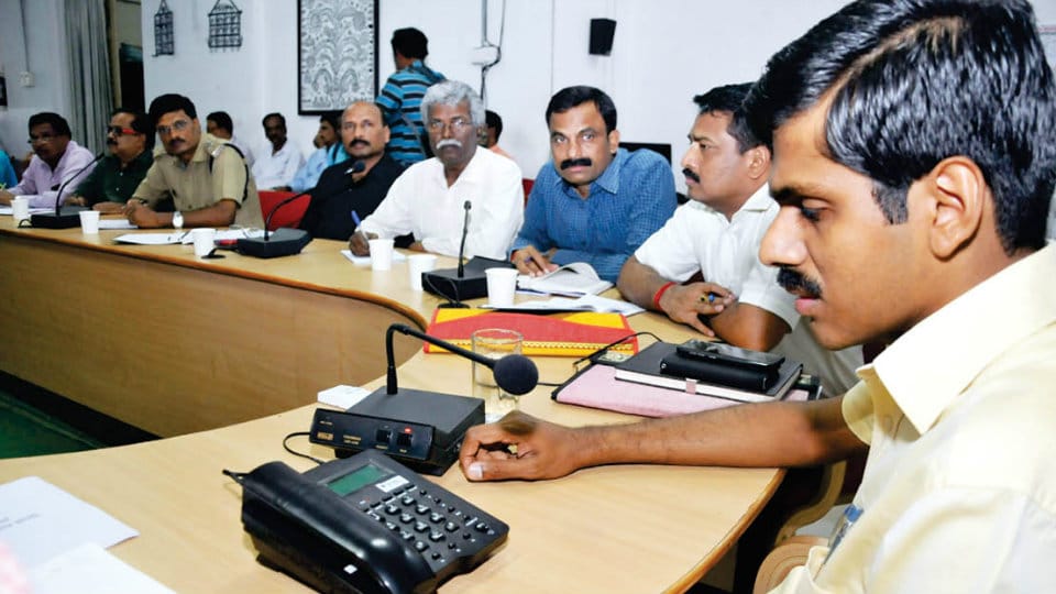 Complaints galore on civic issues, govt.land encroachment at DC’s phone-in