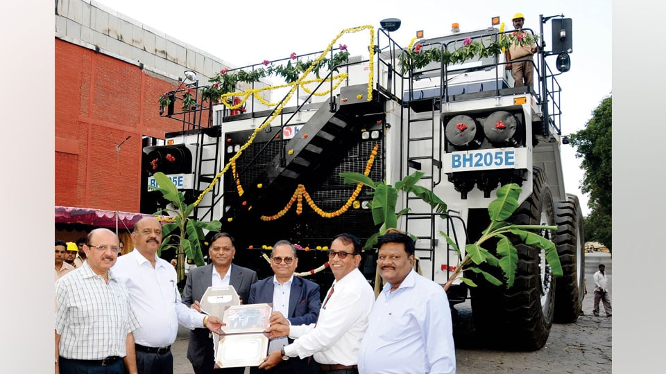 BEML flags off nation’s first 205T Electric Dump Truck