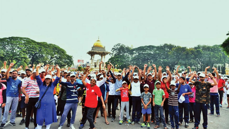 Hundreds participate in ‘Muscles of Irun’