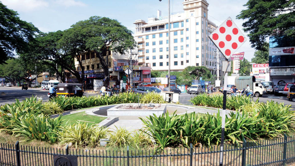 Elephant Circle to be rebuilt by Oct.5