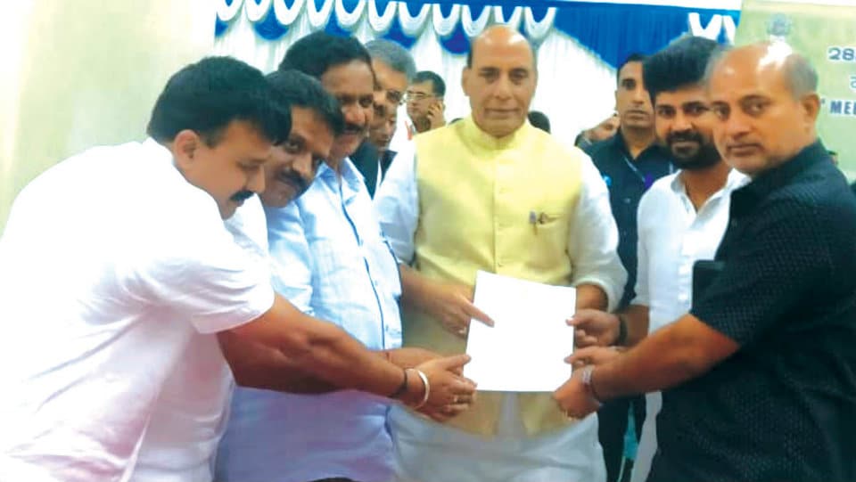 Delegation meets Union Home Minister: Seeks Special Rs.5,000-crore package for Kodagu