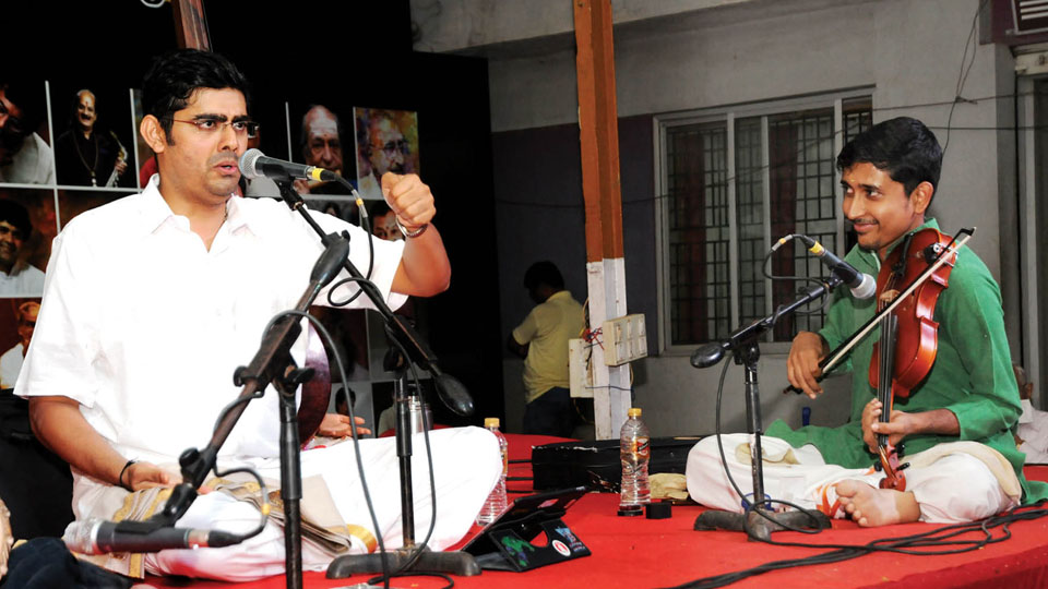 57th Heritage Music Festival at 8th Cross Ganesha concludes: Sikkil Gurucharan Sings…
