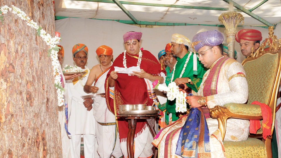 Suspended Vijayadashami held at Mysore Palace