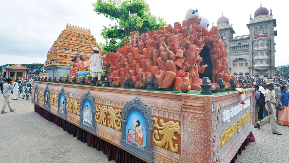 Dasara procession to have 42 tableaux