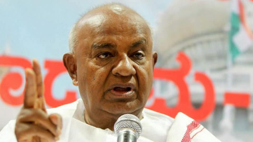 H.D. Deve Gowda says his son HDK will take oath as CM on May 18 !