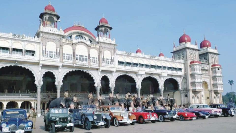 Vintage beauties welcomed at Advaith Hyundai Mandya and Mysuru Showrooms