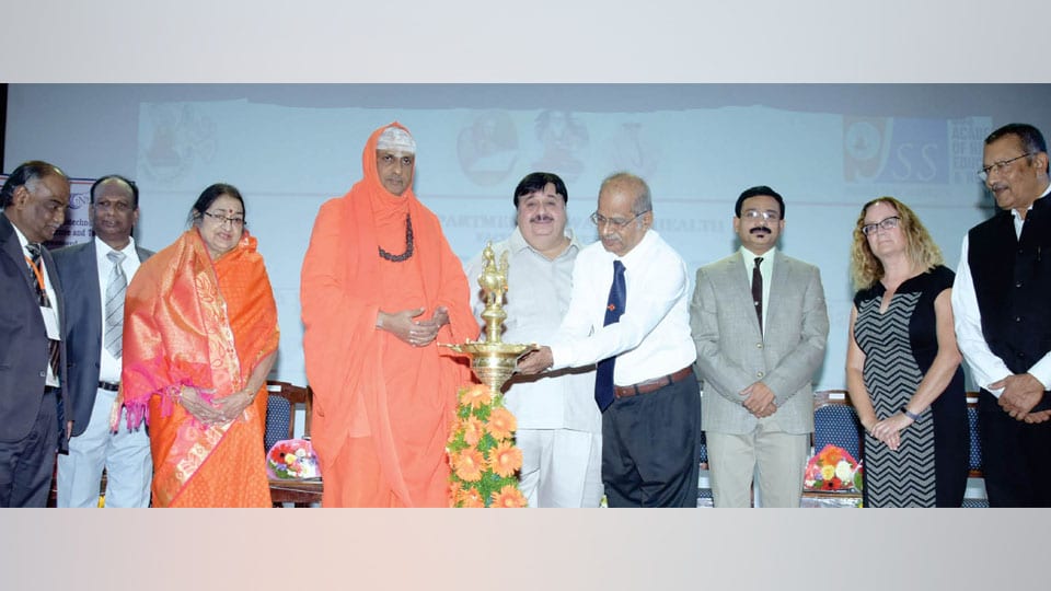 Natl. Meet on ‘Applied Microbiologists’ held