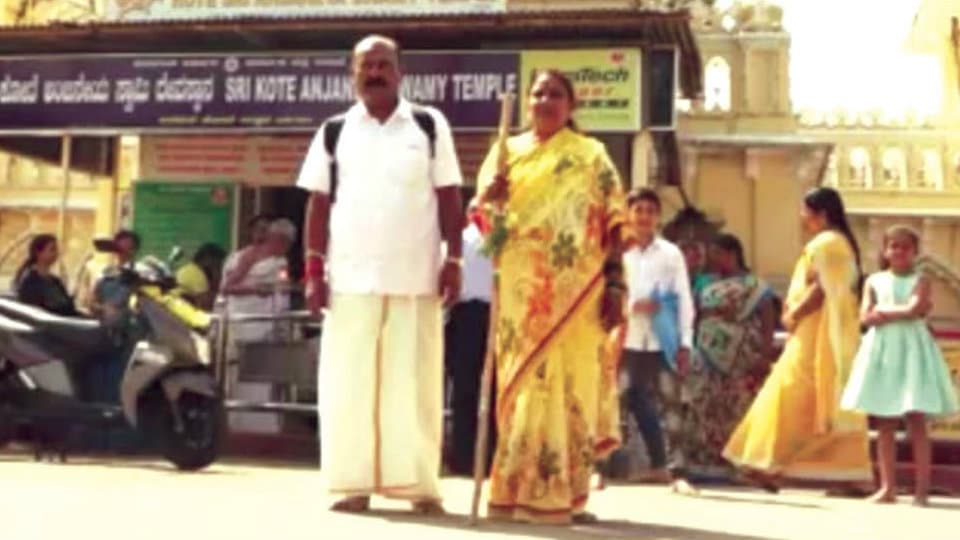 Mysuru couple walk barefoot to Tirupathi