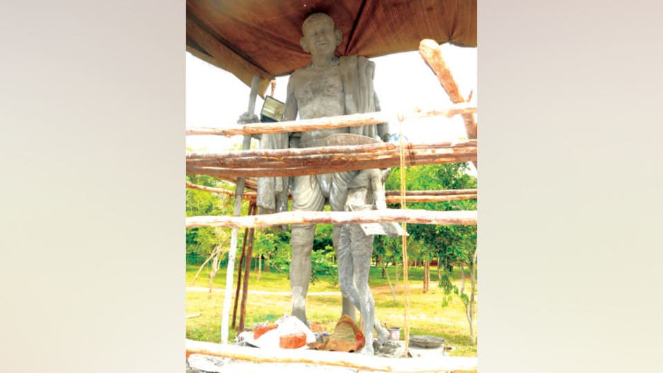 Gandhiji stands tall at Gangothri