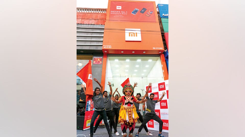 Xiaomi store opens in city