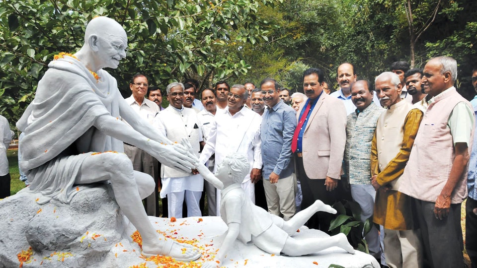 GTD inaugurates Mahatma’s Sculptures