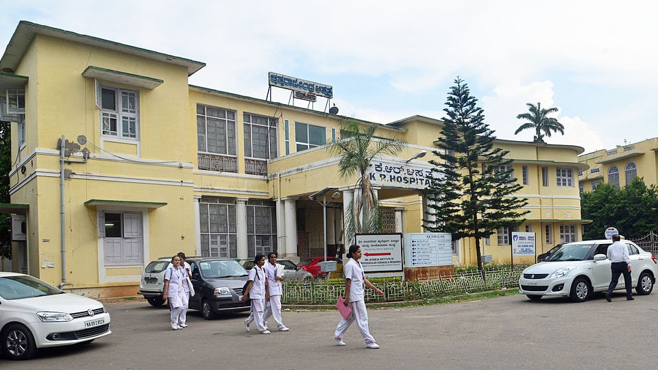 Nanjangud boy’s death at K.R. Hospital to be probed