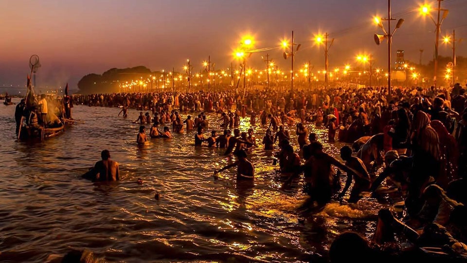 Kumbha Mela Tour from City