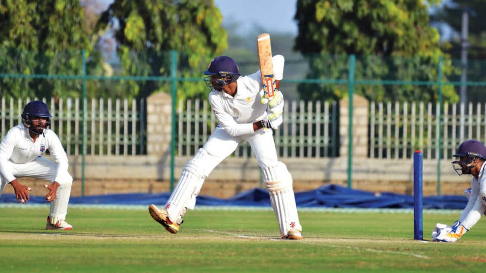 Ranji Trophy – Karnataka Vs Maharashtra: Set a tricky target, Karnataka hold the advantage