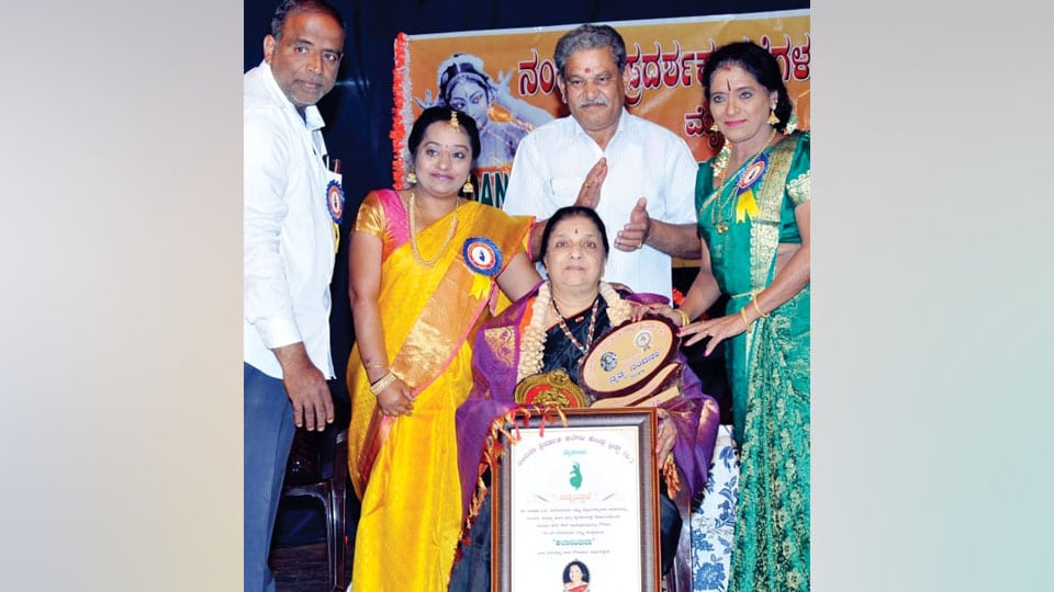 Veteran musician Dr. Manik Bengeri conferred ‘Kala Nandana’ title
