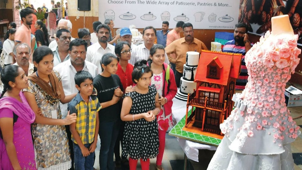 Entries invited for Cake, Food Festival; Chitra Santhe