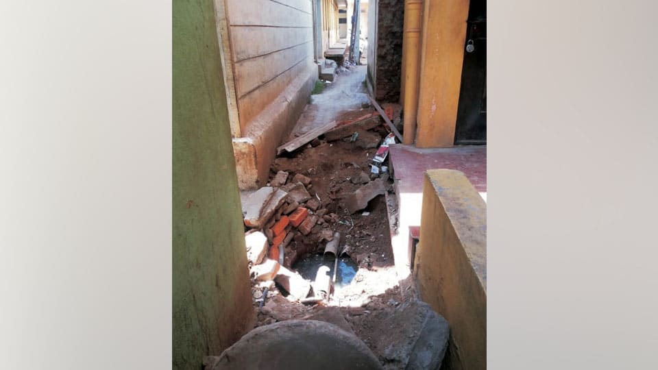 Plea to expedite manhole work behind K.R. Hospital