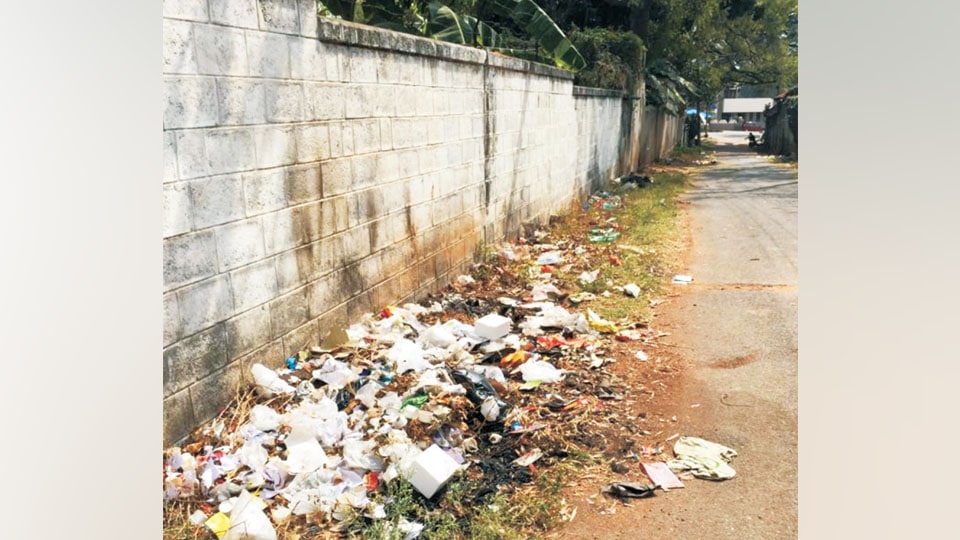 Uncleared garbage irks residents in Lakshmipuram