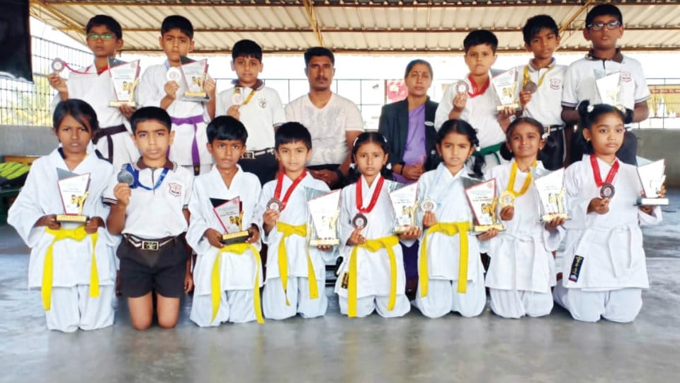 Winners of Rolling Trophy in Karate Tournament